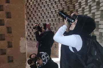 برگزاری تور عکاسی با موضوع جاذبه های گردشگری محلی به مناسبت هفته فرهنگی خمینی شهر